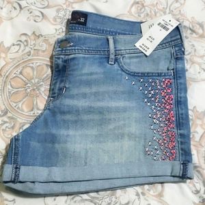 Hollister Midi Short